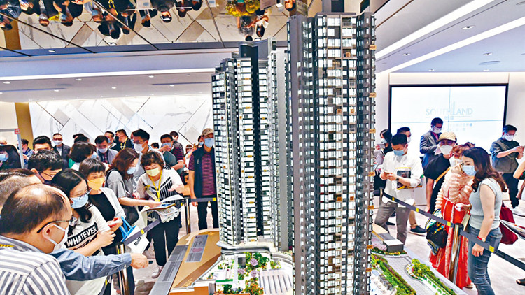 首四個月近萬伙私宅落成 同比急增1.43倍