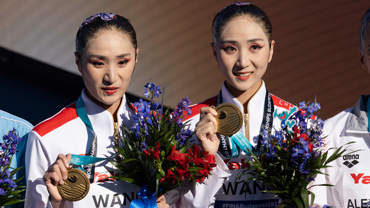 王柳懿/王芊懿奪中國花游第二枚世錦賽金牌