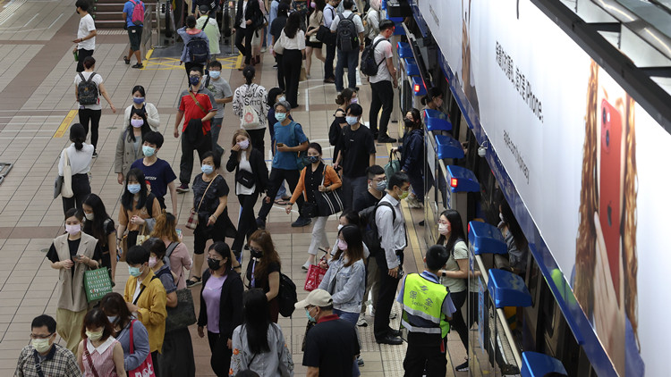 台灣20日新增35632例新冠肺炎確診病例 144例死亡