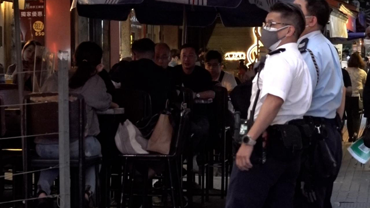 食環署及警方巡查酒吧等處所 7負責人被檢控26人收罰單