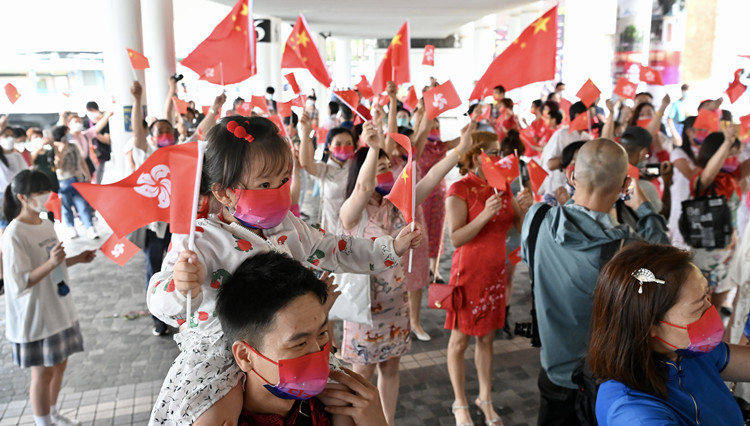 少年想對習主席說：我們沒有辜負您期望