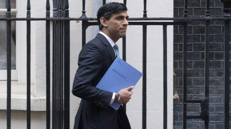 英前財政大臣辛偉誠宣布競選下任首相