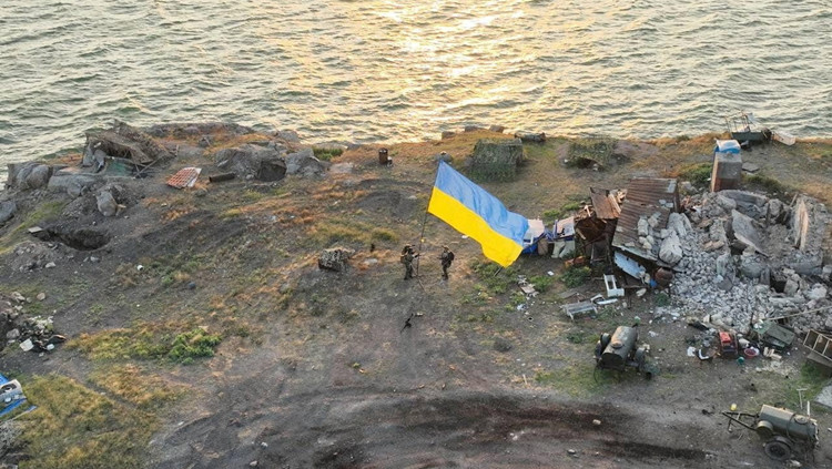 烏軍控制蛇島後 首批8艘外國運糧船抵達烏港口