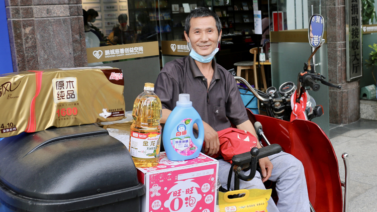 非深戶也能申領到1萬多臨時救助金 深圳民政以「十八般武藝」穩經濟惠民生