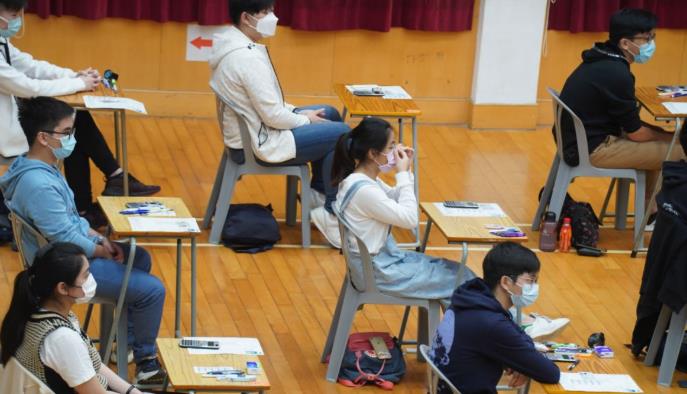 學友社提供放榜支援服務 設資訊網站及輔導熱線