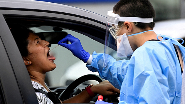 澳洲再迎新冠病毒感染高峰 醫療系統將面臨巨大壓力