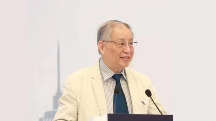 劉明康：擁抱數碼化時代 ESG是鎖定風險底線的法寶