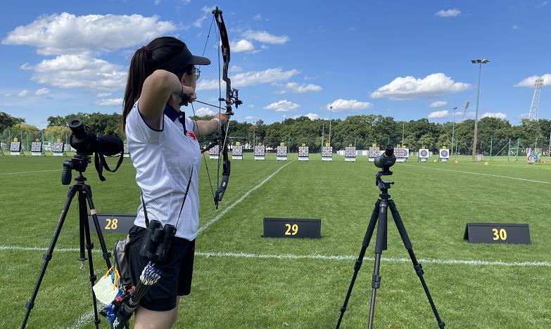 港大射箭運動員楊芷齊世界盃破三項香港紀錄