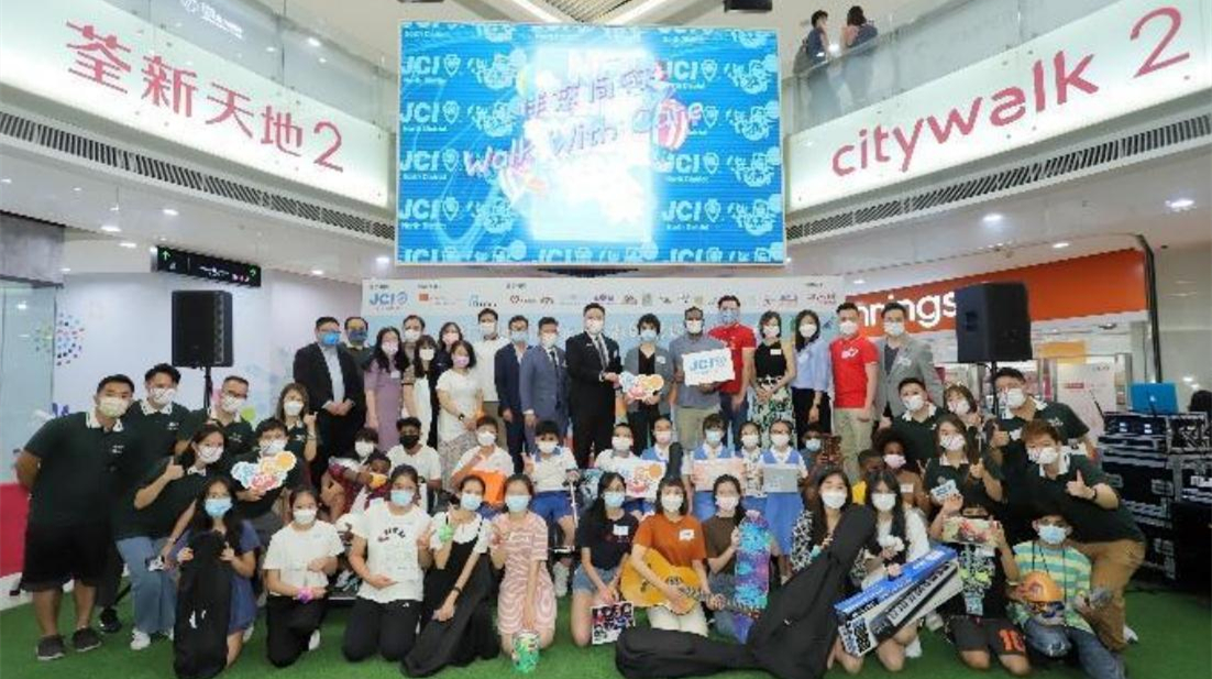 NFT畫作變實物 北區青年商會聯同2大傑青與東張女神助基層學生願望成真