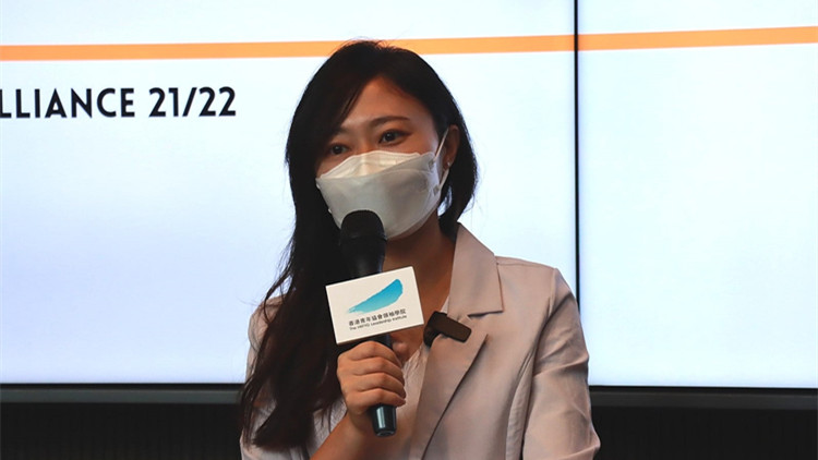 陳穎欣出席青年辯論賽暨頒獎典禮 冀培育愛國議政人才