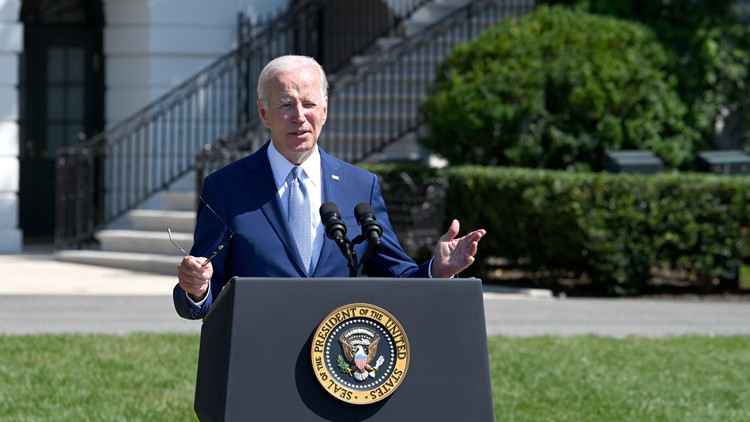 拜登簽署《芯片和科學法案》