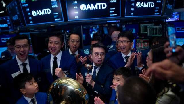 香港股票「大鬧」華爾街 SEC主席說密切關注