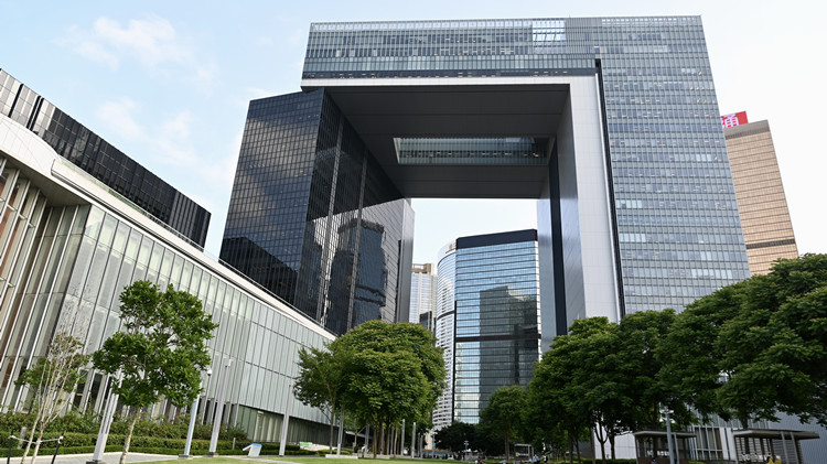 行政長官就任後首份利益申報資料已上載網頁供公眾查閲