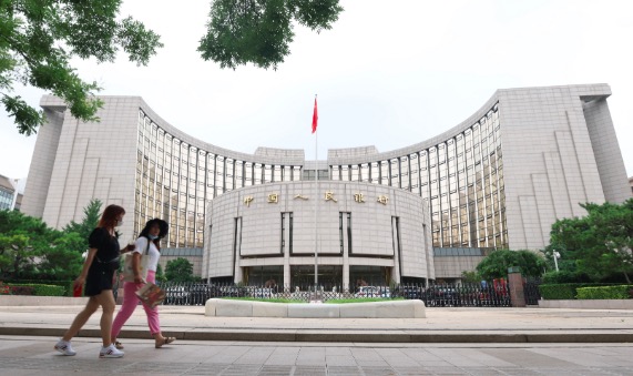 內地7月新增社會融資規模7561億元人民幣