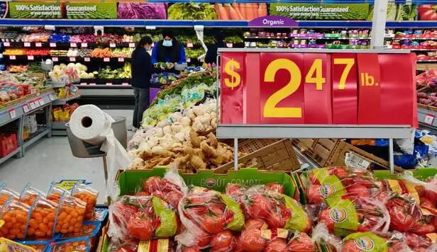 加拿大7月份通脹率降至7.6%