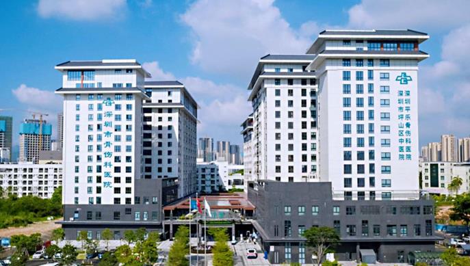 中建三局承建坪山首家三甲醫院啟用