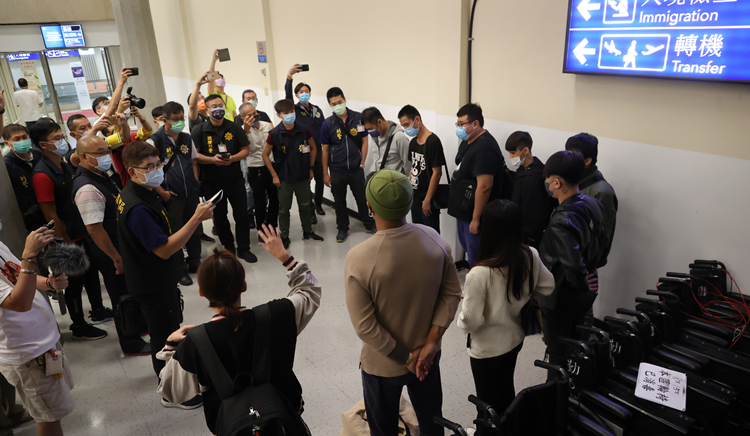 台灣多地破獲人蛇集團 受騙赴柬者贖金或達60萬元新台幣