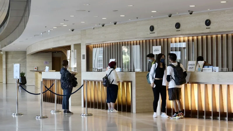 崔定邦料暑假後檢疫酒店入住率低 部分會轉為社區隔離設施