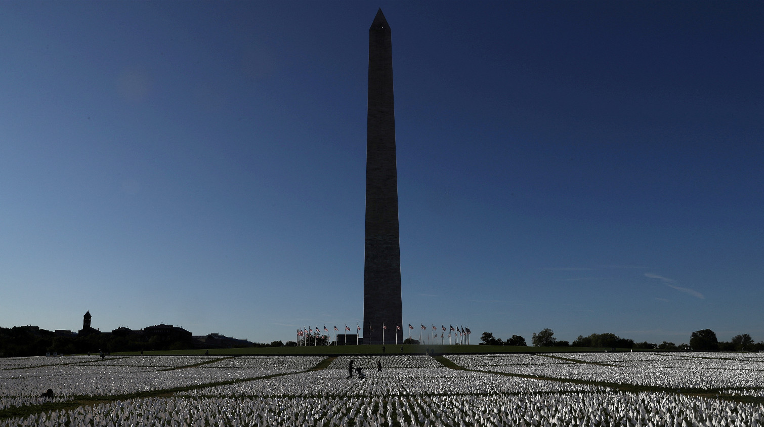 逾百萬人死於新冠 美人均預期壽命跌至76.1歲