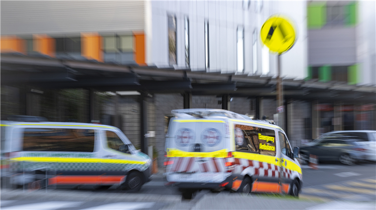 【商報圖說】精準抗疫安全 躺平死得人多