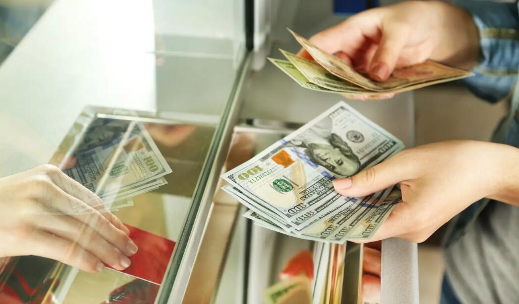 2022年8月末中國外匯儲備規模為30549億美元