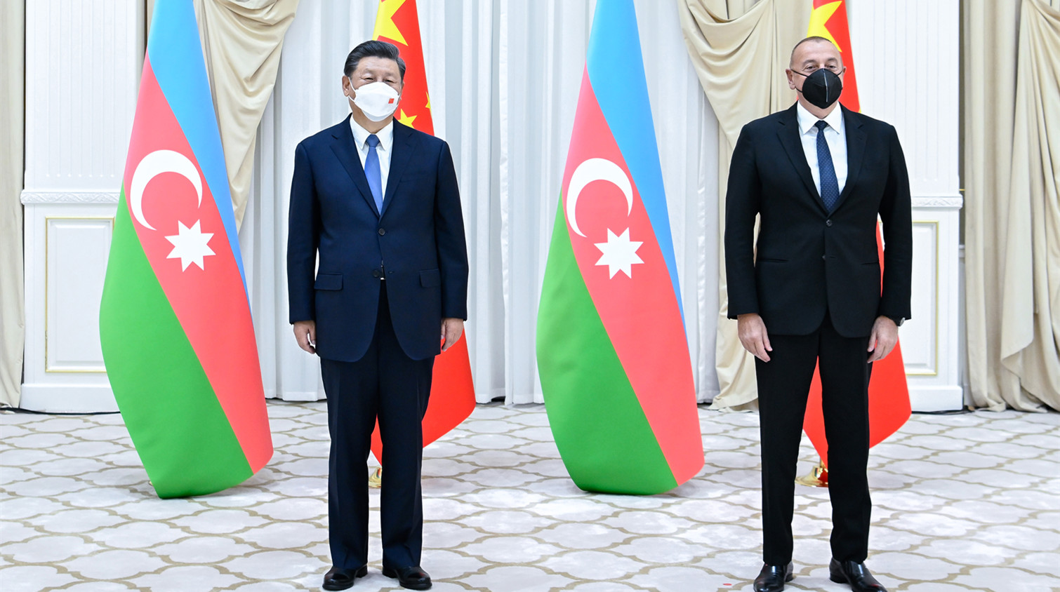 習近平會見阿塞拜疆總統阿利耶夫