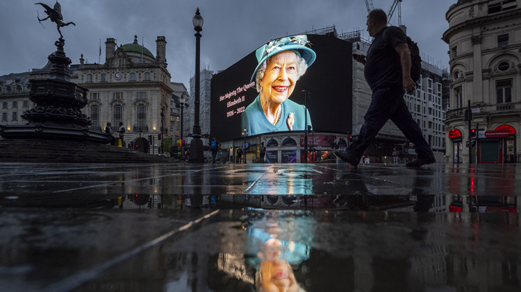 【國際視野】女王逝去 英國前路難行