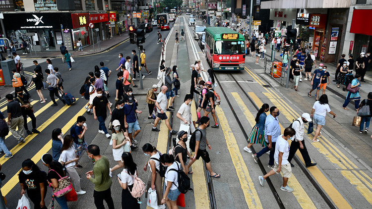 港大醫學院4位教授聯名撰文 支持本港建立全面監測下復常