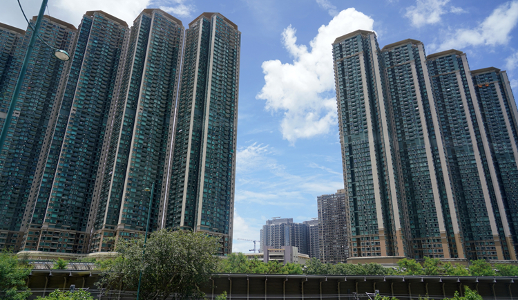 東涌映灣園大兩房630萬沽 與上月細兩房同價