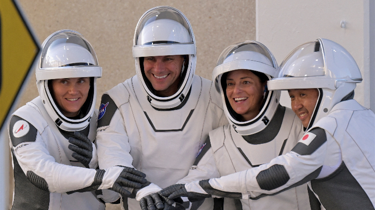 美俄日4宇航員組Crew-5 乘SpaceX「龍」飛船前往國際太空站