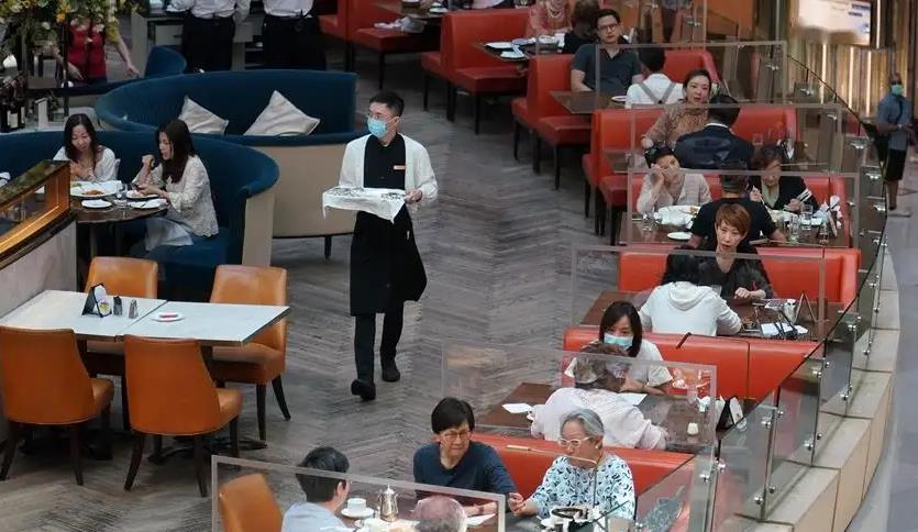 表演從業者生計壓力大 張宇人促放寬餐飲處所表演限制