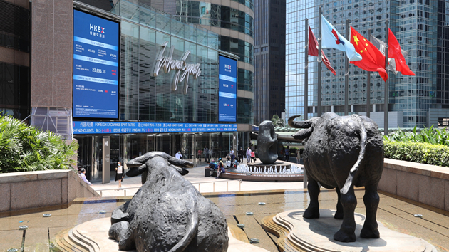 【收市焦點】港股全日跌311點  地產股逆市造好