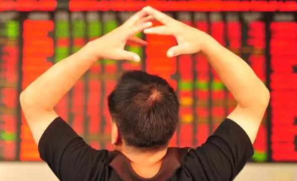 【A股收評】三大指數強勢反彈 創指放量大漲3.5%