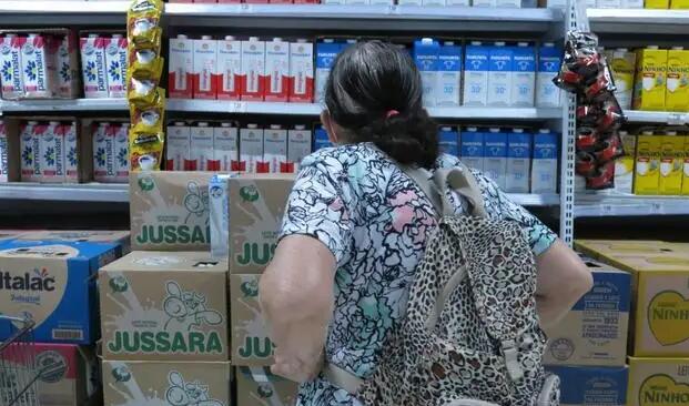 巴西今年8月服務業產值環比增長0.7% 連續四個月增長