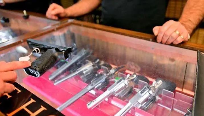 加拿大針對手槍買賣和轉讓的禁令正式生效