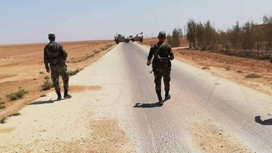 美軍欲闖敘利亞村莊被驅逐 此前因盜運資源被斥「海盜」