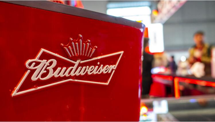 百威亞太第三季少賺近14%