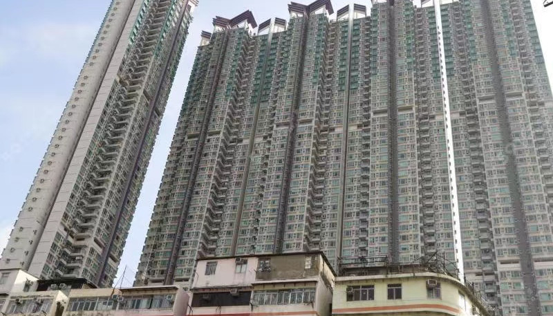 土瓜灣翔龍灣5座6人違強檢公告 5人受罰1萬元