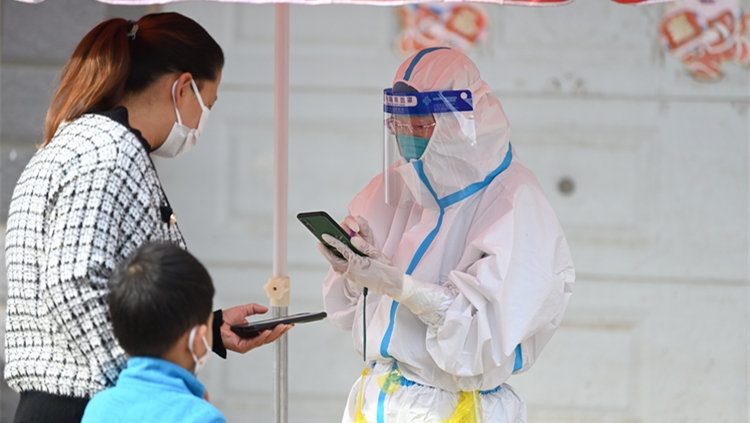 內地28日新增本土確診病例324例 新增本土無症狀感染者1153例