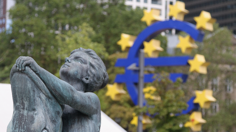 歐元區10月通脹率創新高 按年上升10.7%