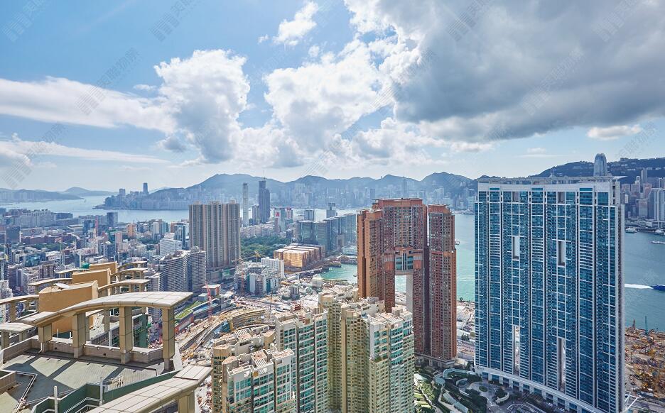 【港樓】市民憂樓價下滑不敢入市