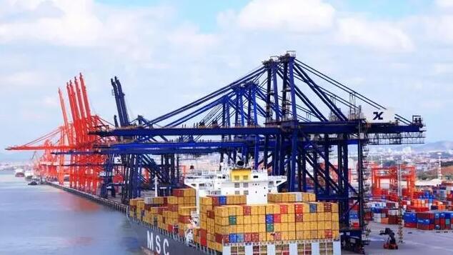 台灣出口連續衰退 機構預測景氣持續下滑