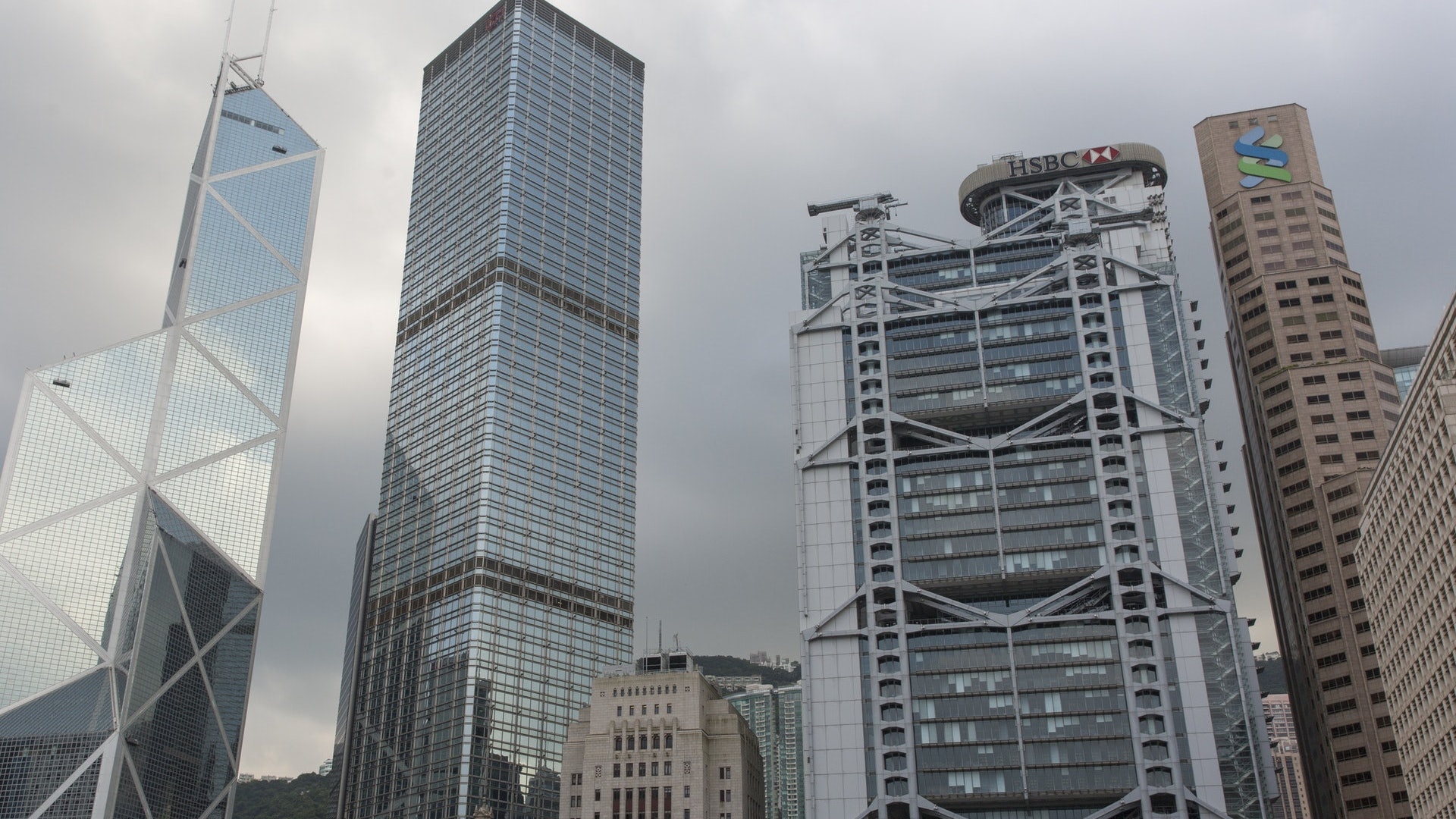 【投資周記】利用自身優勢 發展香港金融產業