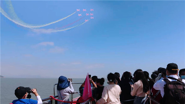 海上觀航演，珠海藍色幹線開啟「海上觀航演」航線
