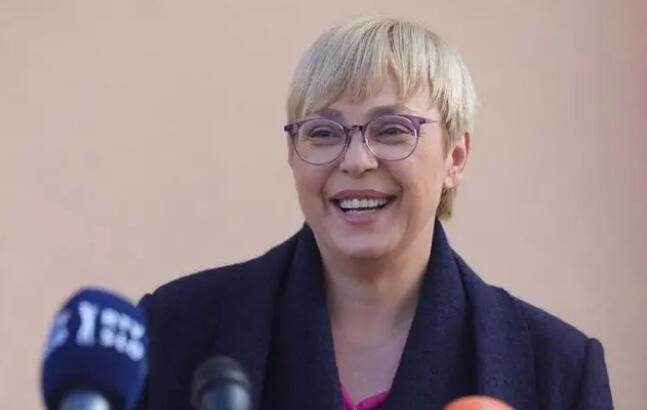 穆薩爾成為斯洛文尼亞首位女總統