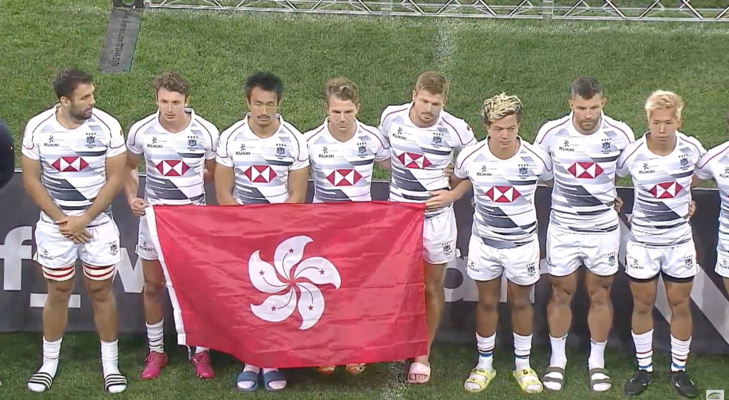 港隊被質疑展示「錯版區旗」欖總回應：符合區旗區徽條例