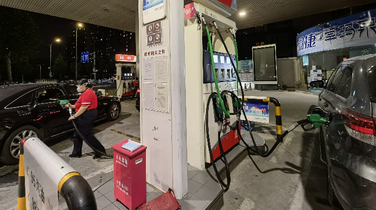 成品油或迎下半年最大跌幅 92號汽油有望重回「7」字頭