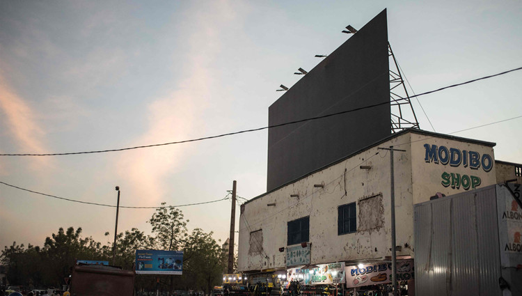 西非經濟貨幣聯盟2022年經濟增速預計約5.7%