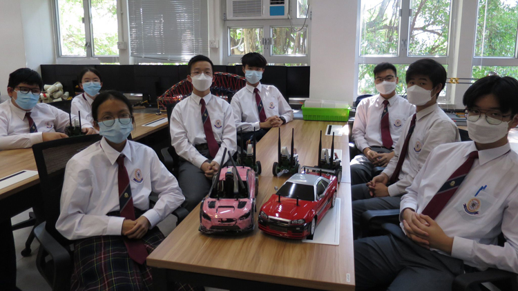 東華三院李潤田紀念中學捲土重來 再戰校際人工智能Edge級方程式賽車