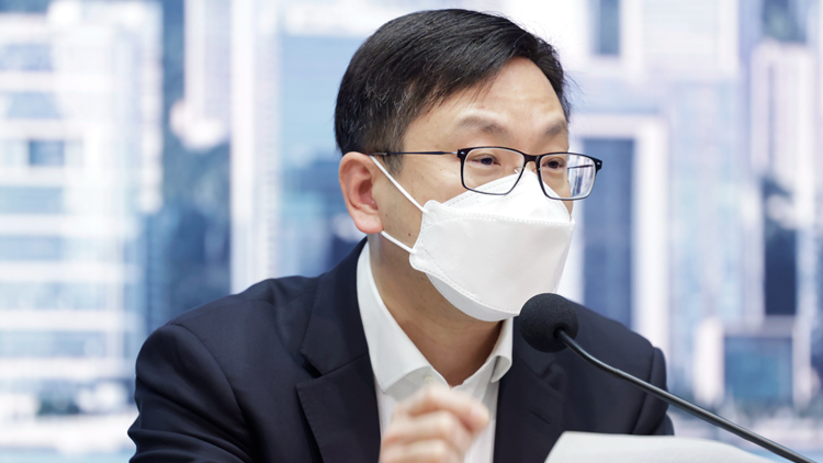 新聞秘書確診 勞福局局長孫玉菡今日快測陰性